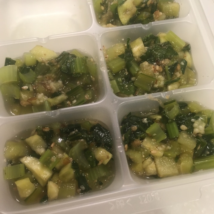 離乳食後期 小松菜となすの胡麻和え レシピ 作り方 By ズボラでもおいしいごはんが食べたい 楽天レシピ 離乳食後期 小松菜となすの胡麻和え レシピ 作り方 By ズボラでもおいしいごはんが食べたい 楽天レシピ